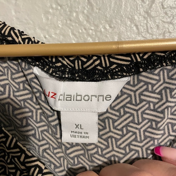 Liz Claiborne - Picture 6 of 6